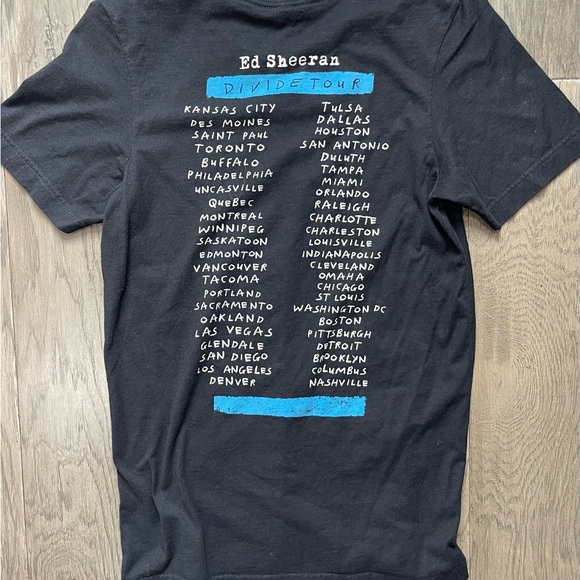 Ed Sheeran Concert Tour Tee Divide Tour - Picture 3 of 4
